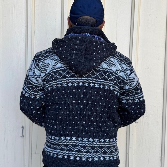 Wool hand knitted Sweater Jacket, Fleece lined, Unisex - Picture 4 of 12